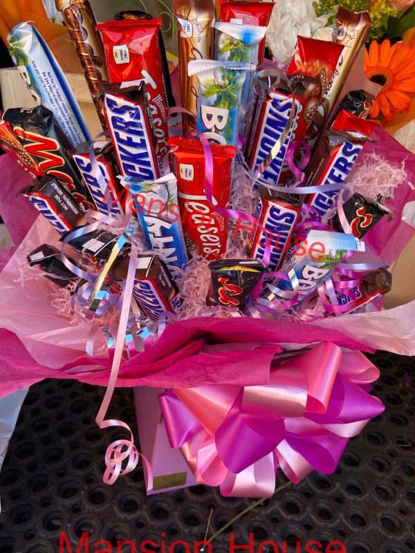 Chocolate cheap bouquet uk
